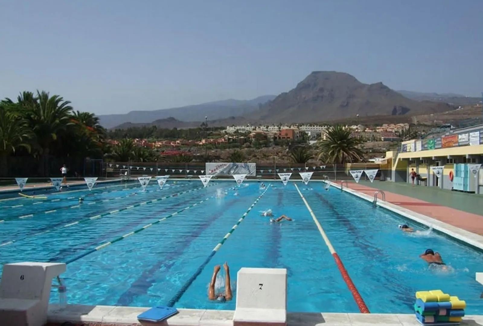 Apartment Cute Apt On The Beach Los Cristianos